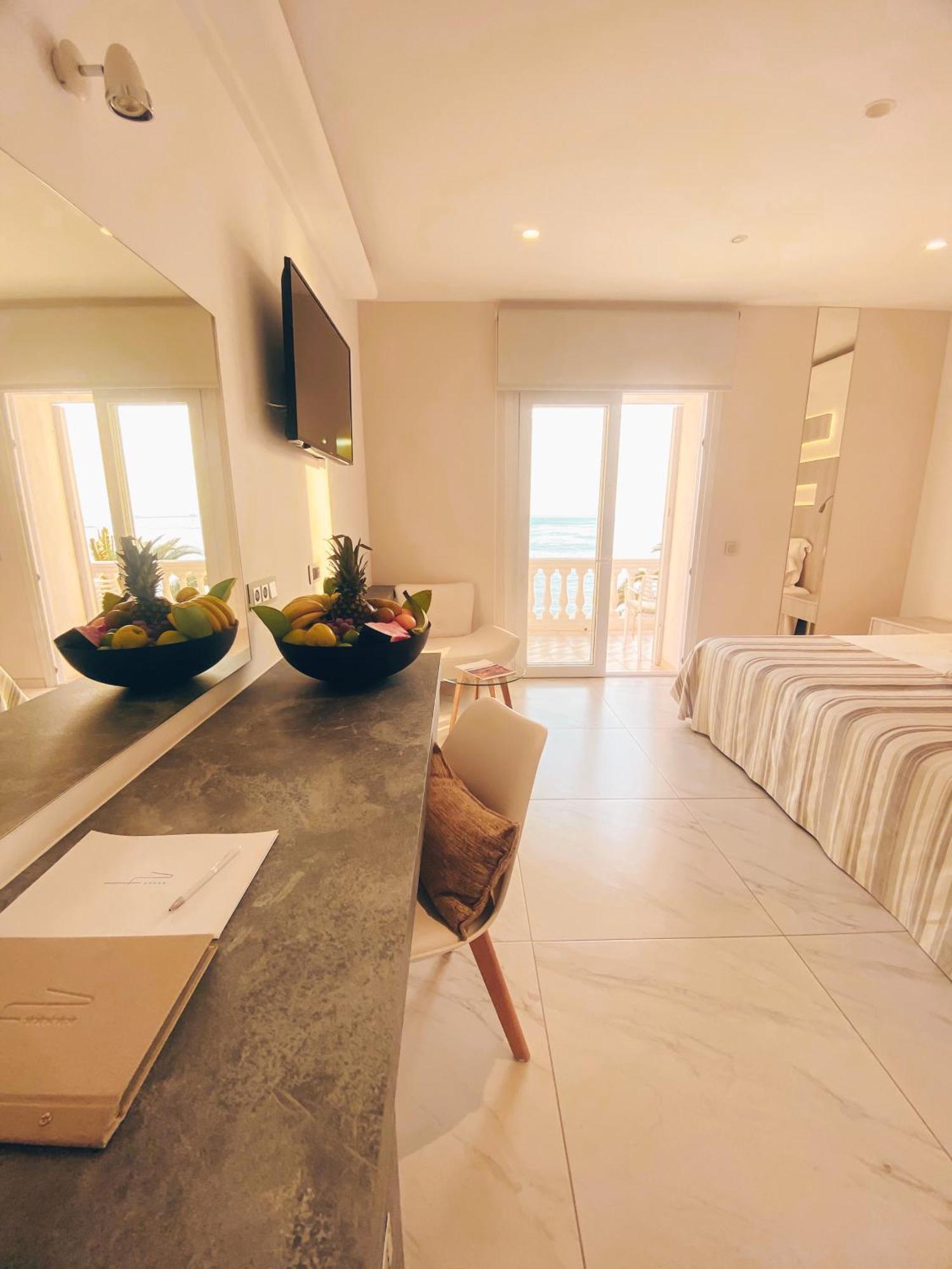Hotel Vistabella Roses Phòng bức ảnh